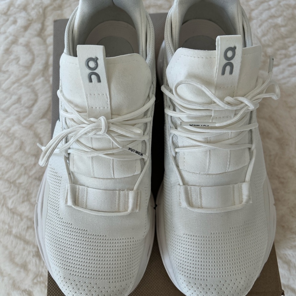 On Women’s Running Cloudnova 2 Sneakers in Undyed White, Size 9.5 - Picture 4 of 13